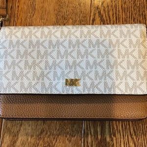 Michael Kors Mott Crossbody bag